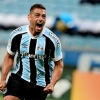 Com gol de Diego Souza, Grêmio bate o Fluminense e volta a vencer após quatro jogos no Brasileirão