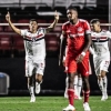 Com gol de Gabriel Sara, São Paulo bate o Internacional no Morumbi