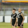 Com Lucas Piton alvo do futebol europeu, Corinthians encaminha renovação de Fábio Santos
