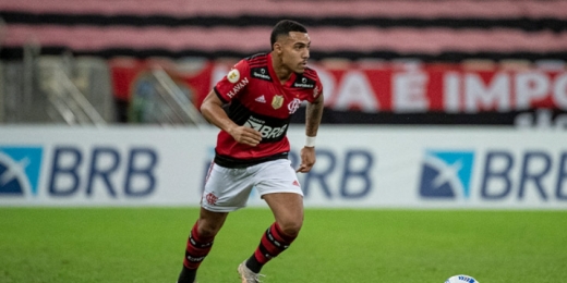 Com ótimos índices pelo Flamengo, Matheuzinho dobra número de assistências em relação a 2020
