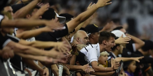 Com redução de preços, Corinthians abre venda de ingressos para jogo contra o América-MG