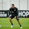 Com Renato Augusto em campo; Corinthians segue preparação para enfrentar a Chapecoense