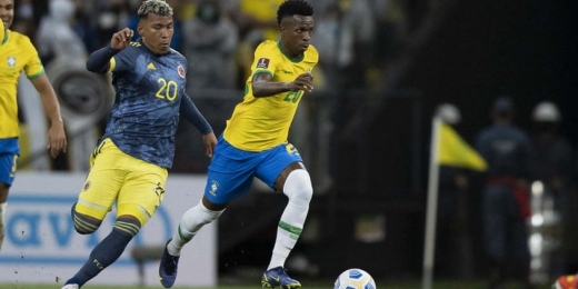 Com Vinicius Júnior e Matheus Cunha no ataque, Seleção está escalada para duelo com a Argentina