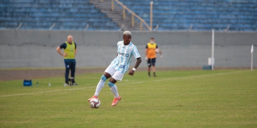 Confiante em recuperação do Londrina, Jhonny Lucas projeta 'decisão' contra o Cruzeiro