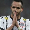 Corinthians admite consulta por Renato Augusto, mas vê retorno como improvável