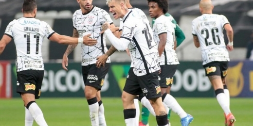 Corinthians começa a encontrar 'time ideal' com quarteto de reforços e terá mais um duro teste