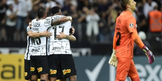 Corinthians escalado para o duelo contra o Boca Juniors pela Libertadores; saiba onde assistir