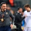 Corinthians oficializa a chegada do técnico português Vítor Pereira