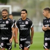 Corinthians recebe indicações de jogadores para compor elenco, mas dá prioridade para uso da base