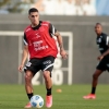 Corinthians se posiciona sobre ataques a Gabriel nas redes sociais