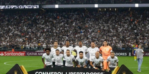 Corinthians termina turno da Libertadores na ponta, mas vai precisar pontuar fora para avançar