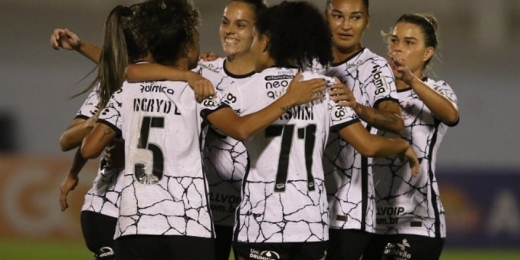 Corinthians vence a Ferroviária na estreia do Paulistão Feminino