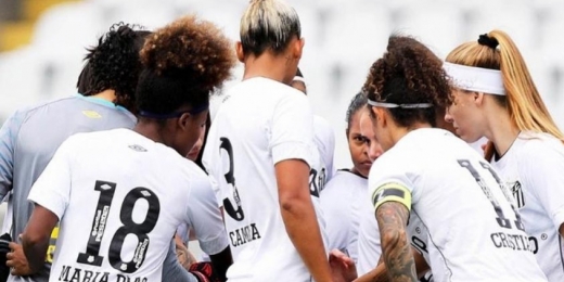 Cristiane brilha e Santos vence o Botafogo no inédito clássico pelo Brasileiro Feminino Série A1