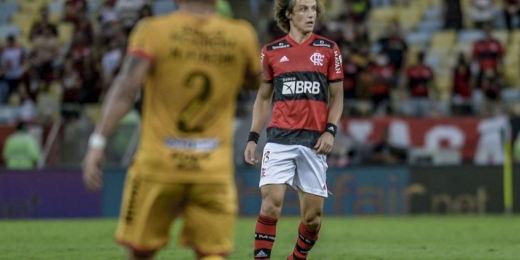 David Luiz chega ao Allianz Parque para acompanhar o Flamengo contra o Palmeiras