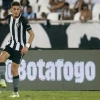De Romildo a Del Piage: Botafogo ganha mais uma opção no meio com boas atuações do volante