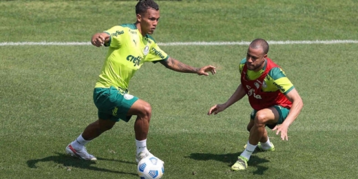 De volta após lesão, Luan comenta sobre retorno ao time e parceria com Gustavo Gómez
