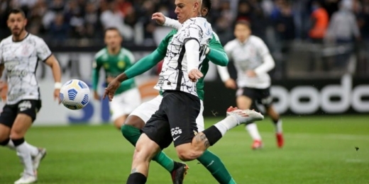 Decisivo, Róger Guedes completa seis gols em oito partidas disputadas pelo Corinthians na Neo Química Arena