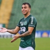 Defendendo o Guarani, Andrigo está perto da marca de 200 jogos na carreira