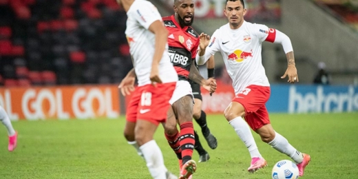 Derrota liga alerta para componente defensivo no Flamengo, que necessita 'descobrir' alternativa sem Gerson