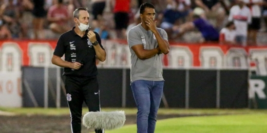 Despedida de Lázaro, tabu... Cinco pontos para observar no Corinthians contra o Red Bull Bragantino