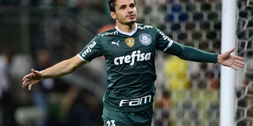 Destaque do Palmeiras no Paulistão, Veiga comprova poder de decisão com dois gols na final