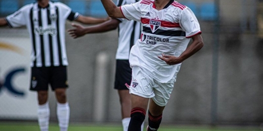 Destaque do São Paulo, Luiz Henrique aposta na torcida no primeiro jogo da final da Copa do Brasil sub-17