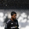 Destaques da Copinha treinam no time principal do Botafogo