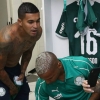 Deyverson e Dudu responderão ao STJD por expulsões contra Fluminense
