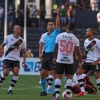 Diretor de arbitragem diz que Vasco e Flamengo podem pedir áudio do VAR e nega pênalti: ‘Foi no rosto’
