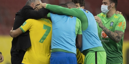 Do acolhimento da Seleção Brasileira à sucessão de emoções: a noite de Tite no Beira-Rio