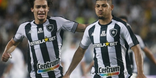 Elenco do Botafogo tenta mostrar sua força no primeiro jogo da equipe na 'era John Textor'