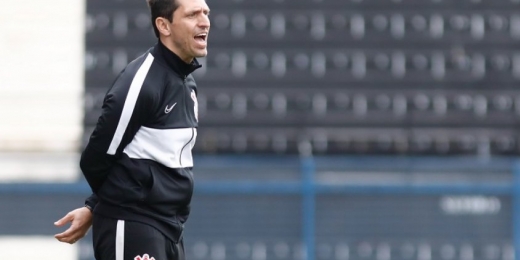 Eliminação na Copinha deve provocar mudança no comando do time sub-20 do Corinthians