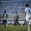 Em 1º tempo de quatro gols, Coritiba bate Londrina e assume liderança do Paranaense