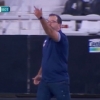 Enderson é expulso em Botafogo x Fluminense, xinga e mostra dedo do meio para o árbitro