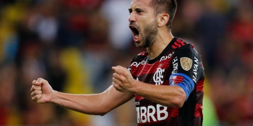 Everton Ribeiro brilha e entra no top-5 de artilheiros do Flamengo na Libertadores