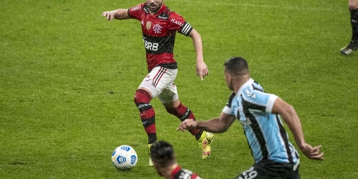 Everton Ribeiro exalta goleada 'na raça' sobre o Grêmio: 'Isso aqui é Flamengo'