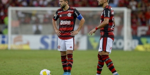 Everton Ribeiro volta a brilhar como meia no Flamengo: 'Jogar perto do Arrascaeta me facilita muito'