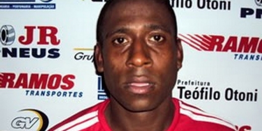 Ex-Flamengo e Santos, Diogo sofre acidente e morre aos 38 anos