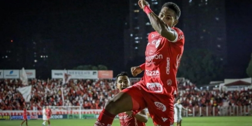 Ex-Fluminense, Pablo Dyego confia na força da torcida do Vila Nova no Serra Dourada