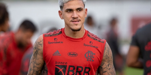 Exame não aponta fratura no tornozelo, mas Pedro inicia tratamento no Flamengo