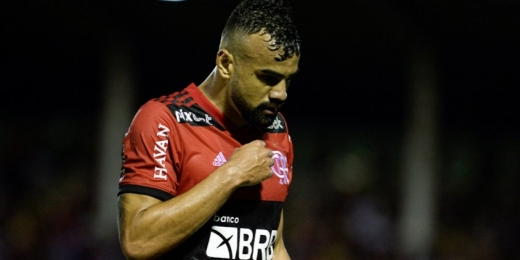 Fabrício Bruno já treina no Ninho do Urubu e diz se inspirar em dois jogadores do Flamengo