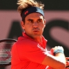 Federer dá aula no retorno aos Slams e vence em Roland Garros