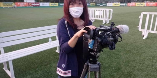 Felipon! Ao, jornalista japonesa que acompanha a Seleção fala sobre meme, trajetória e Copa do Qatar