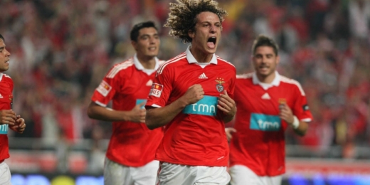 Flamengo acerta a contratação de David Luiz