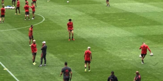 Flamengo finaliza preparação para jogo contra o Atlético-GO; atacante trabalha à parte e deve ser é baixa