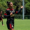 Flamengo goleia o Bangu pelo Carioca Feminino em manhã de homenagem à Marília Mendonça