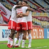 Flamengo terá dois desfalques contra o Sport; meia critica o árbitro: ‘Conseguiu irritar os dois lados’