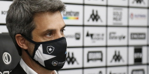 Freeland promete novidades sobre renovações com atletas do Botafogo assim que clube obter o acesso