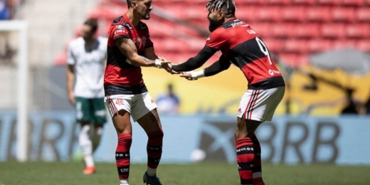 Gabigol comemora renovação de Arrascaeta, seu 'maior garçom' no Flamengo, que responde ao atacante