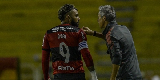Gabigol pede paciência à torcida do Flamengo e faz elogios a Paulo Sousa: 'Fazia tempo que não aprendia tanto'